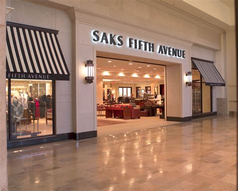 saks fifth ave shop online.